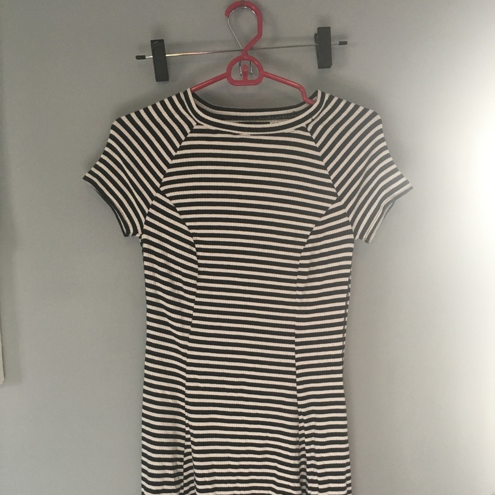 BDG Jackie Flare Tee Dress in Black